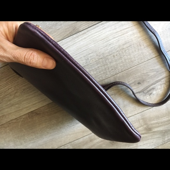 Dooney & Bourke leather satchel - Picture 5 of 7